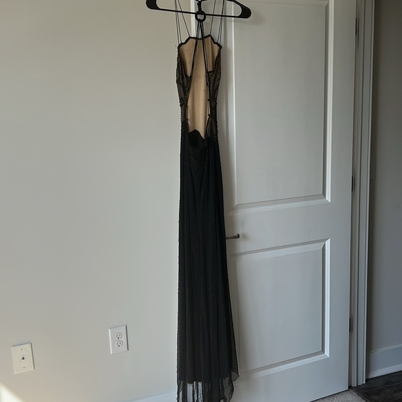 Beautiful beaded gown- final offer!!! - Picture 5 of 6